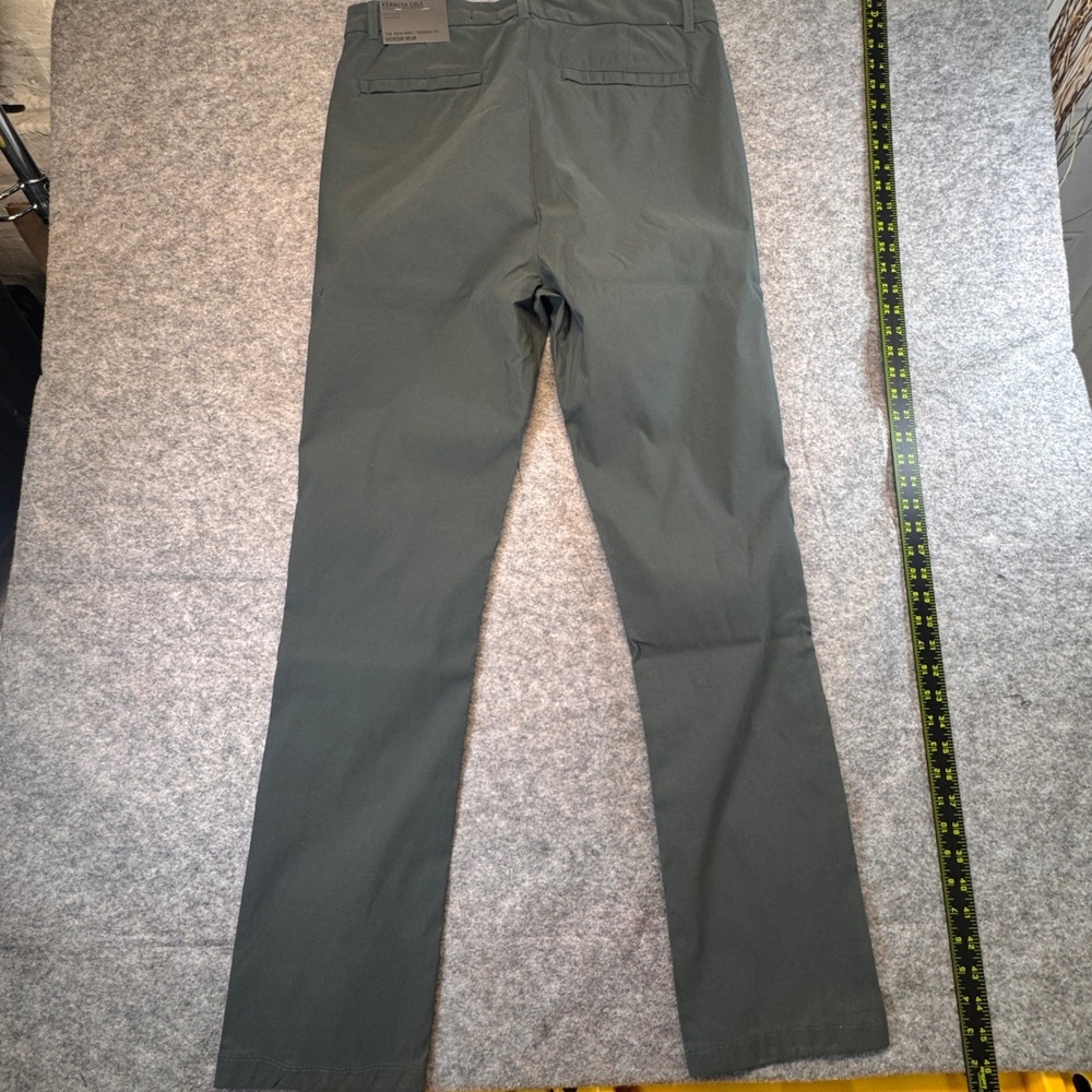 Kenneth Cole Smoked Spruce Tapered Fit Workout Pants Mens 34x32 K09D82SSUB6 NWT - Picture 11 of 12